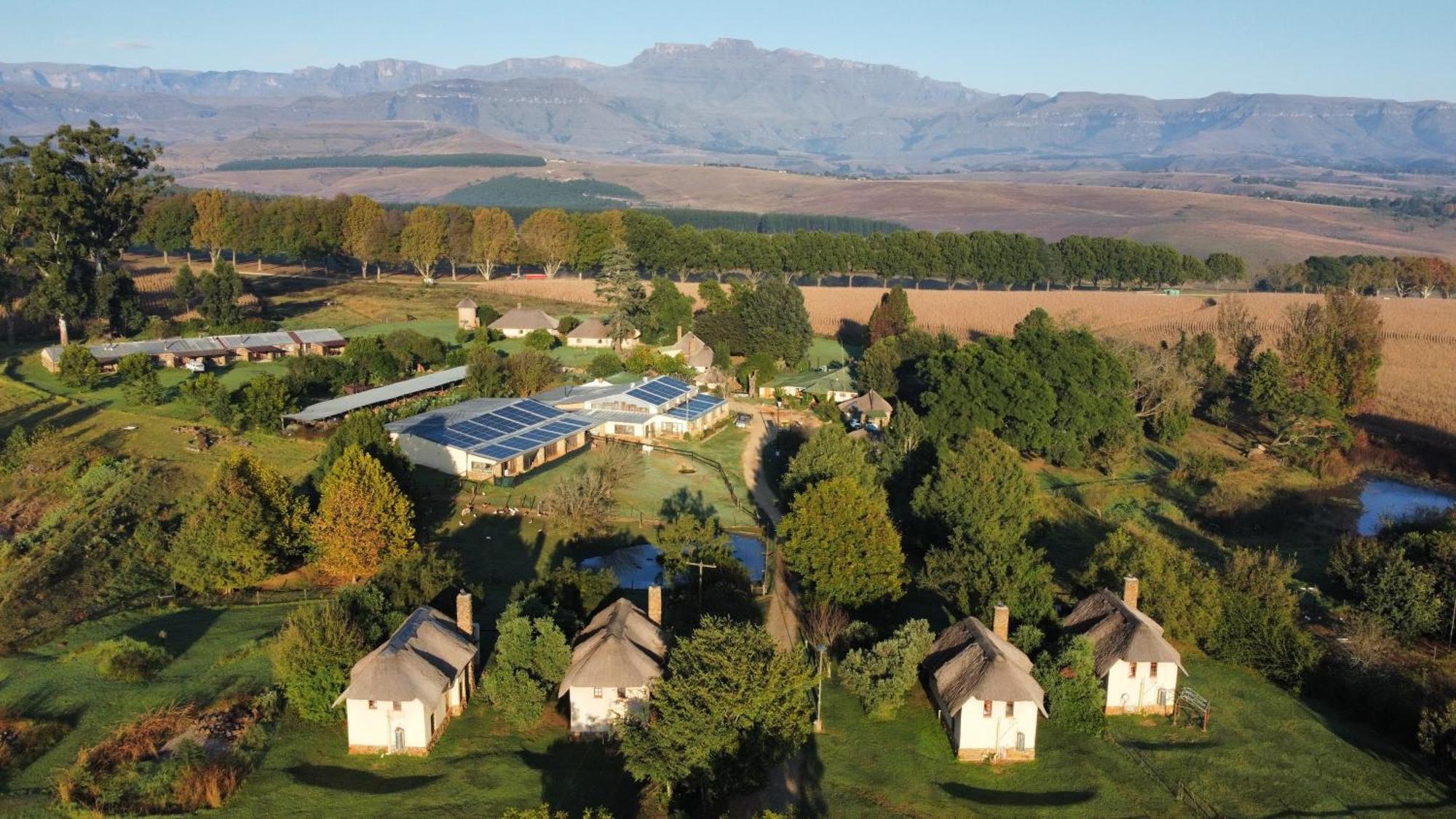 Ardmore Guest Farm Champagne Valley 외부 사진